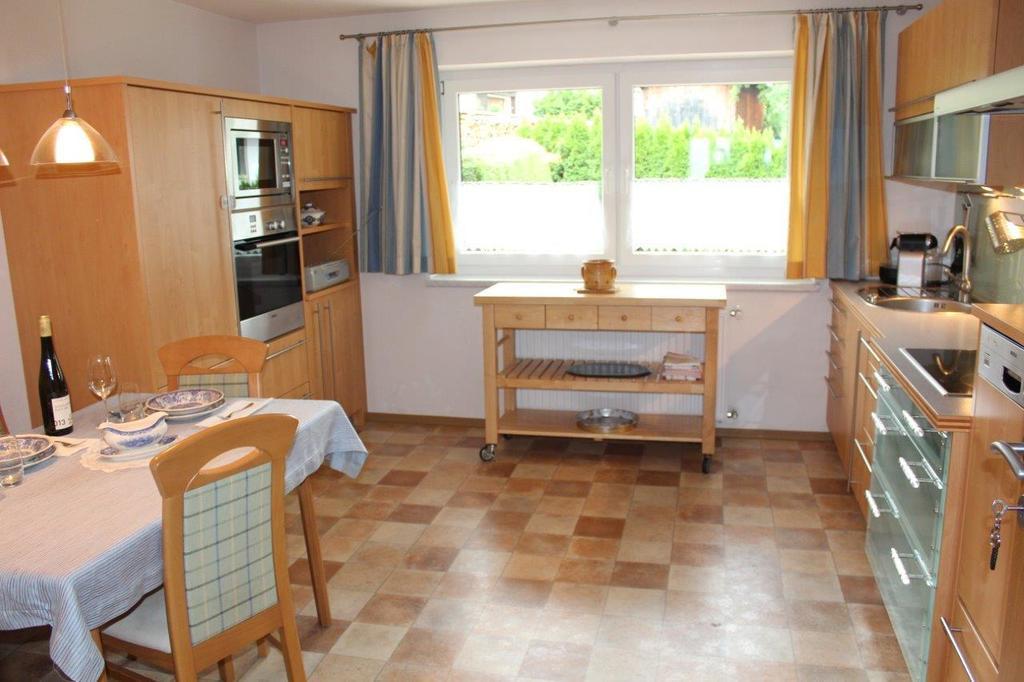 יארצנס Ferienwohnung Stuibenfall חדר תמונה