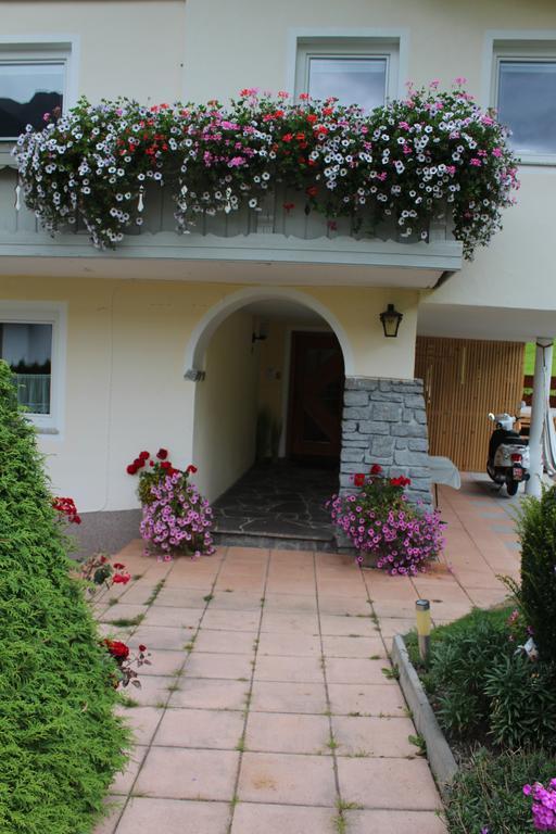 יארצנס Ferienwohnung Stuibenfall מראה חיצוני תמונה